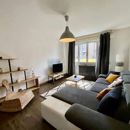 Apartment Epicea, Bel Avec Balcon Au Centre *